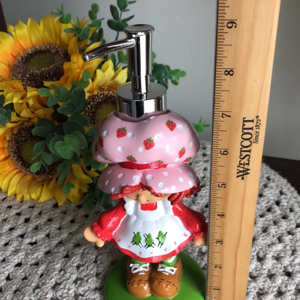 Strawberry Shortcake brand new